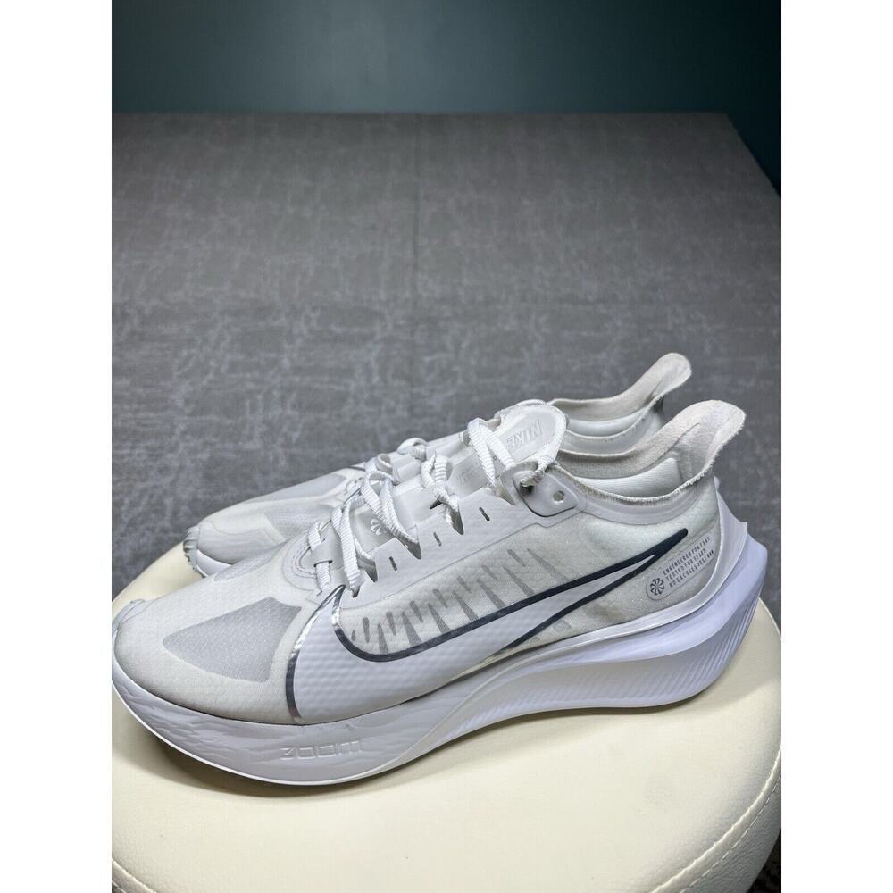 Nike Womens Zoom Gravity BQ3203-001 Ivory Running Shoes Sneakers Size 9 - Picture 3 of 9